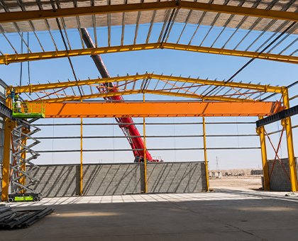How to Choose Material Lifting Cranes for Construction Projects